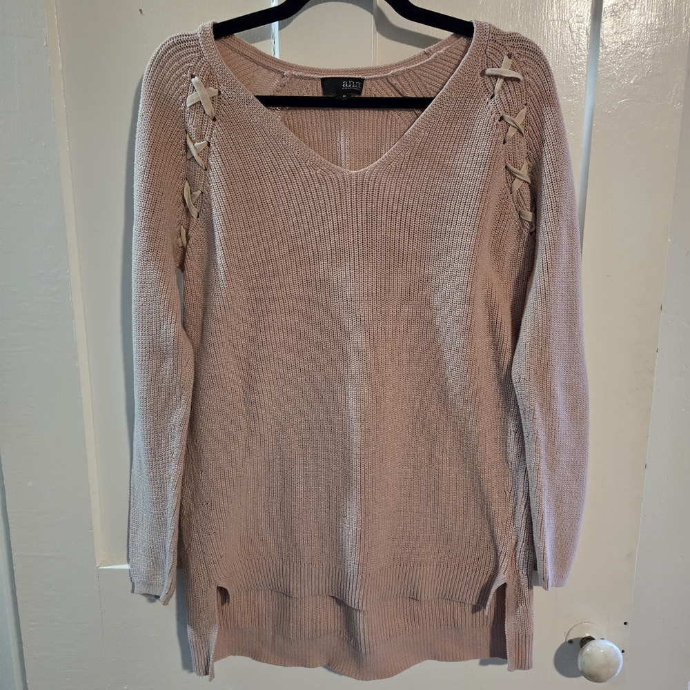 a.n.a Women's Light Pink V-Neck Knit Cotton Sweater with Lace-Up Detail,‎ Medium